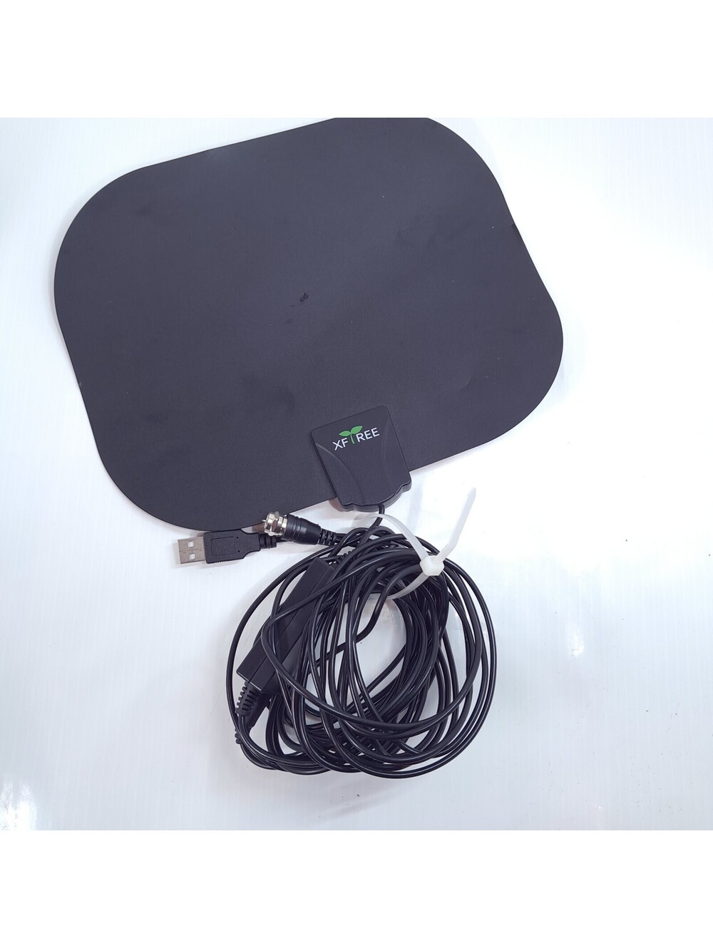 XFTREE Black Indoor HDTV TV Antenna with Amplifier Coax Cable & USB Power